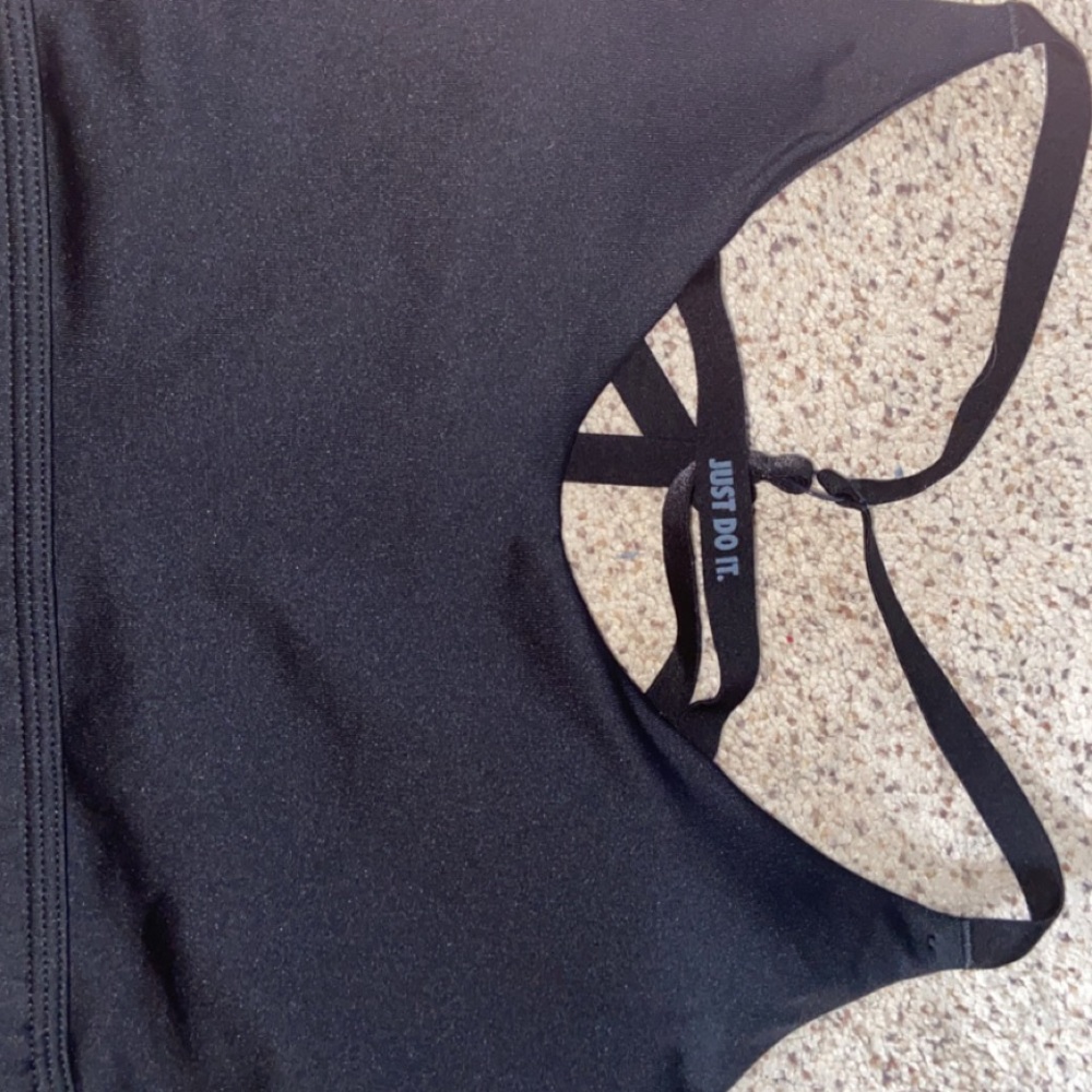 Nike dri-fit sports bra